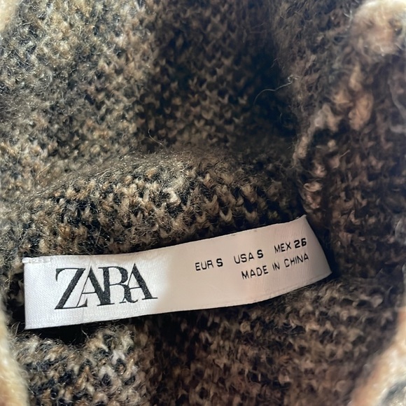 Zara Brown Zebra Animal Print Mockneck Pullover Sweater - Picture 3 of 8